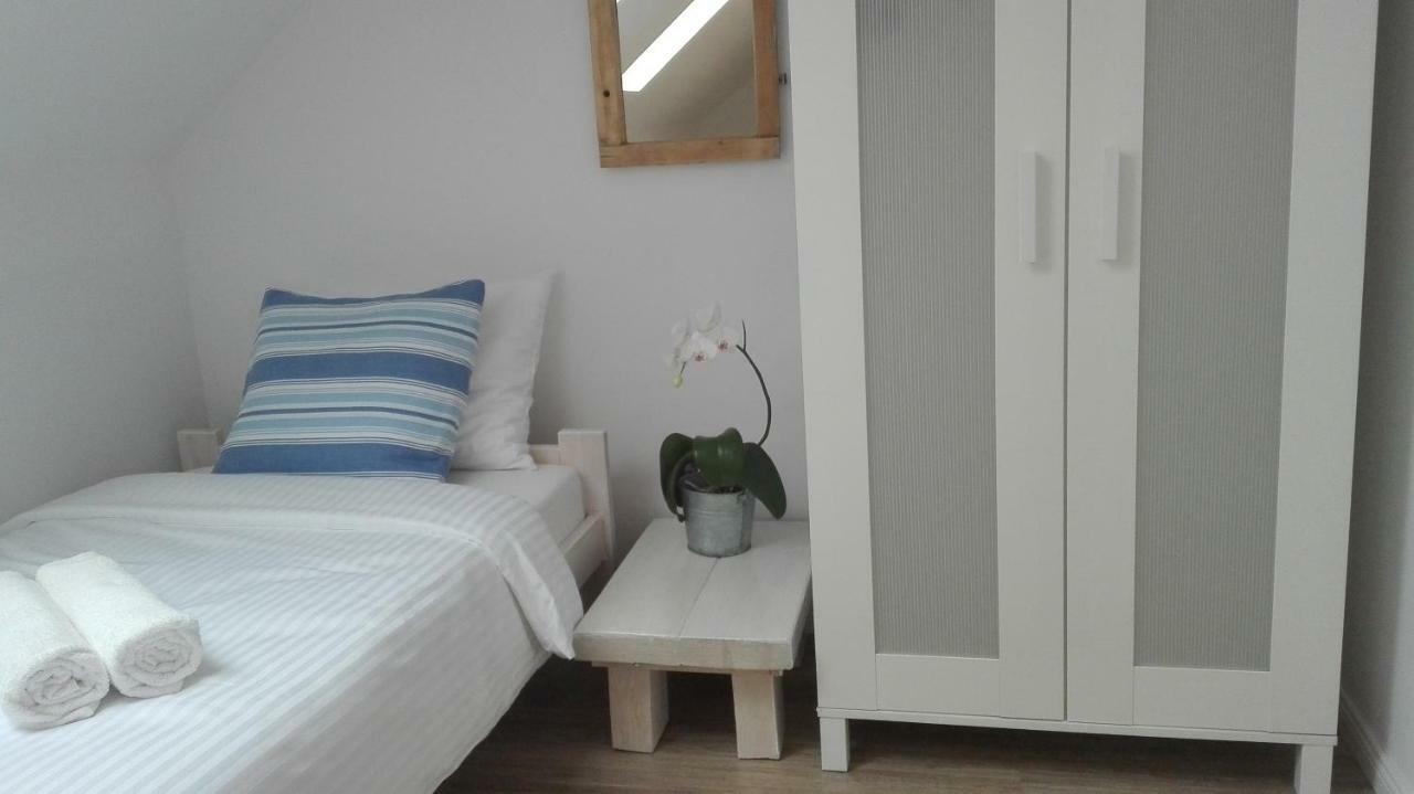 Apartamento Zacisze Kalwy Exterior foto