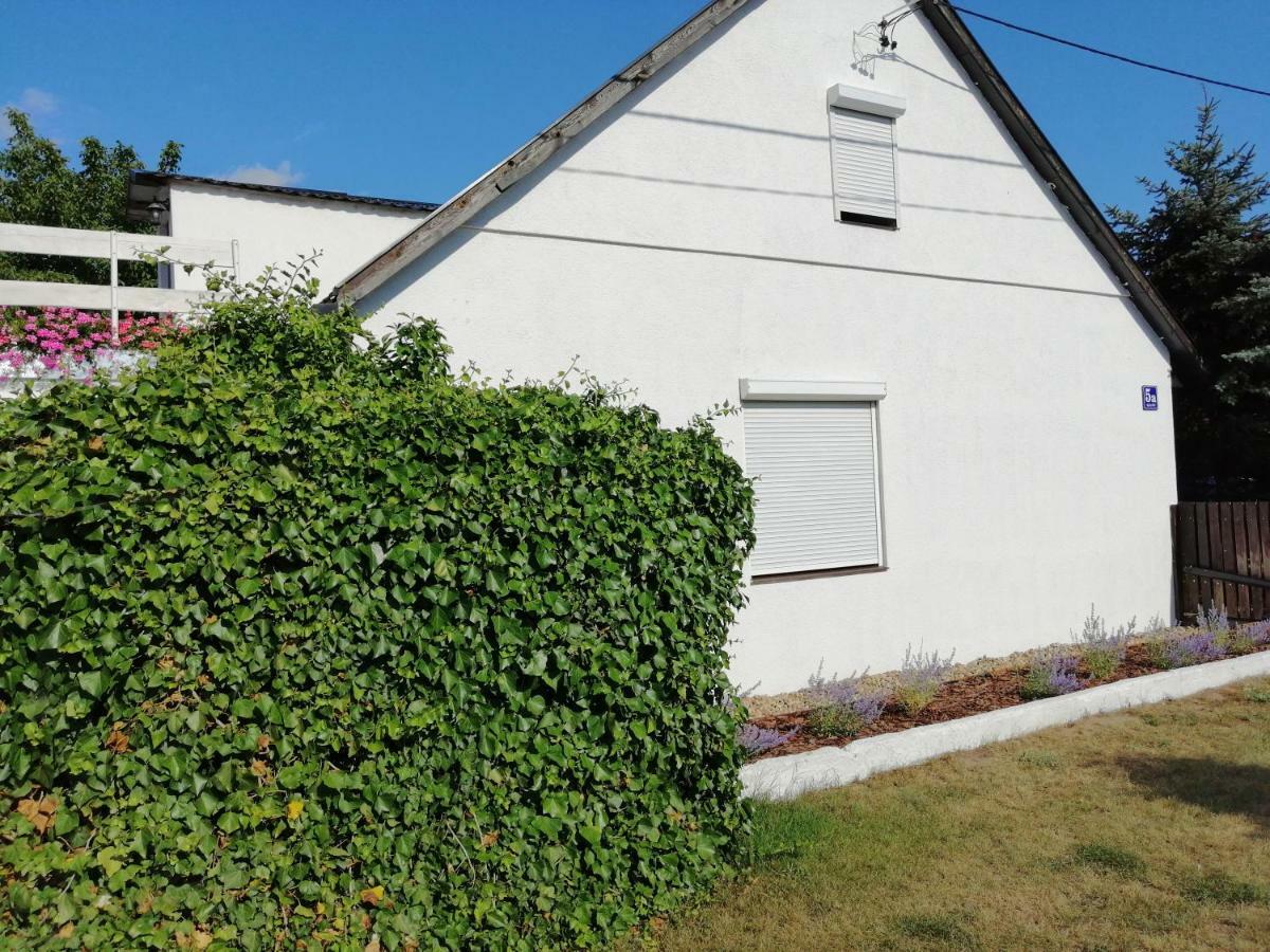 Apartamento Zacisze Kalwy Exterior foto